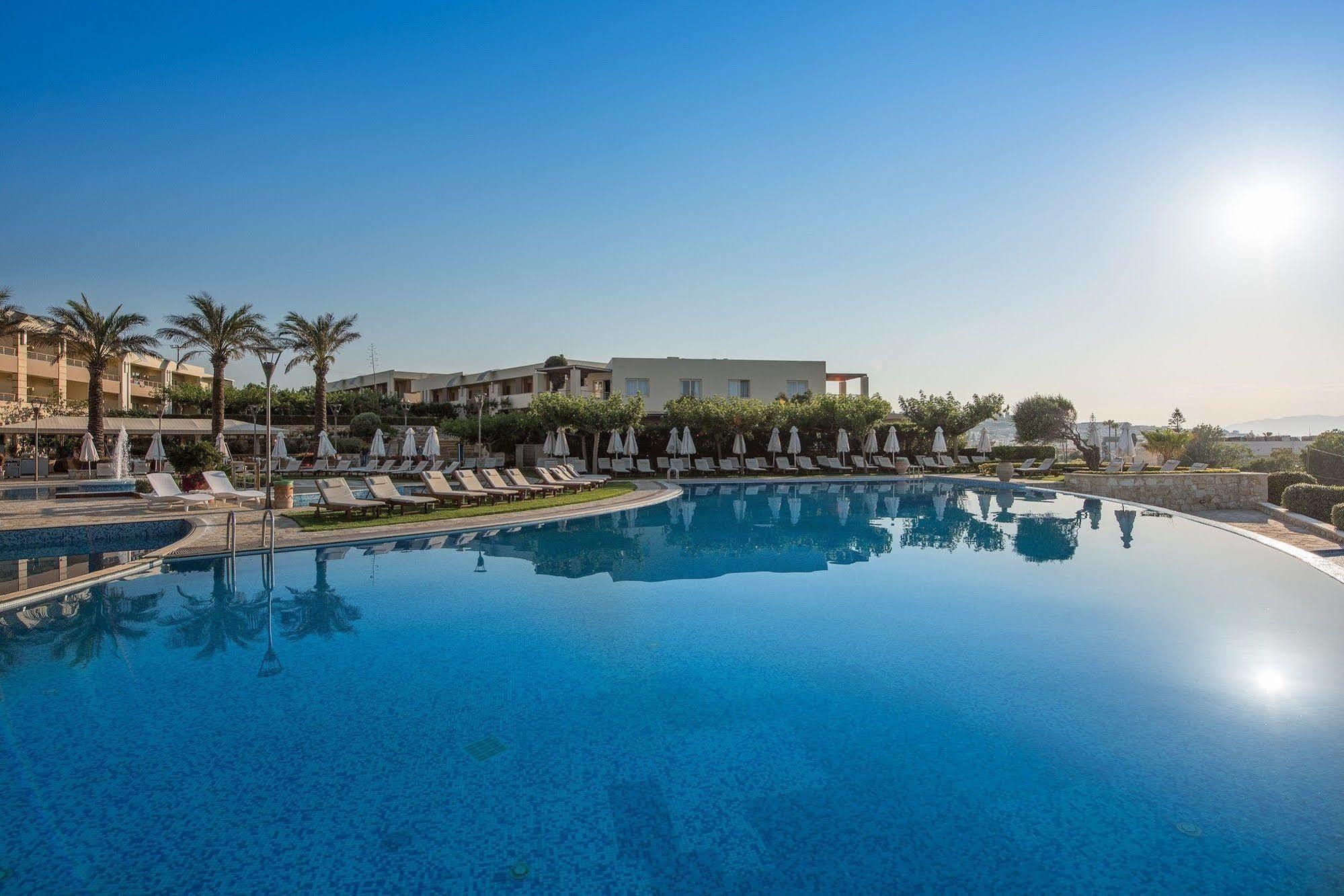Stalós Cretan Dream Royal Luxury Suites (Adults Only) מראה חיצוני תמונה
