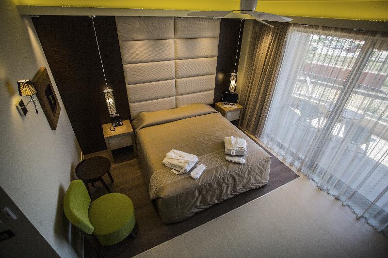 Stalós Cretan Dream Royal Luxury Suites (Adults Only) מראה חיצוני תמונה